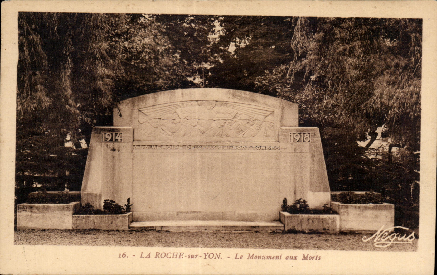CPA the Rock on Yon the War memorial
