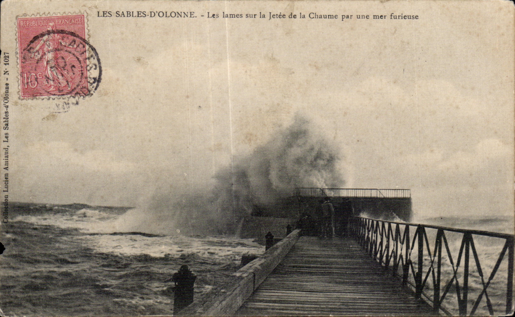 CPA enarena las lAminas del olonne en el embarcadero de la paja por un mar del farieuse