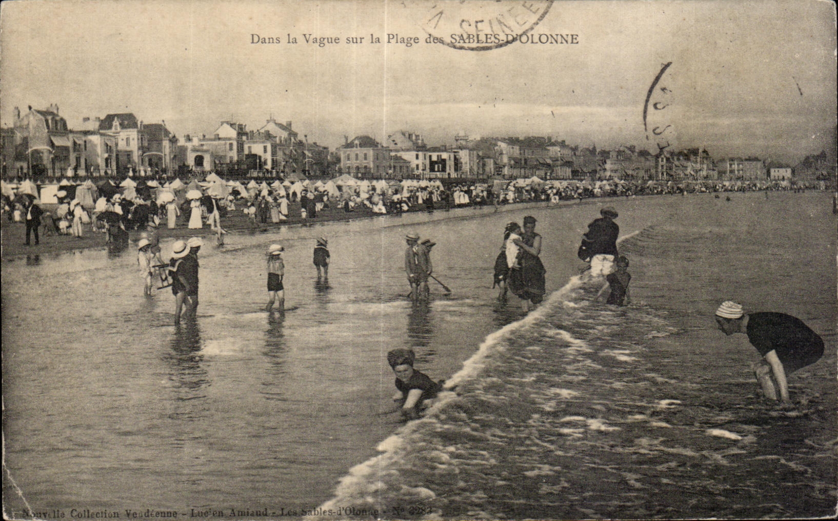 CPA enarena el olonne vago en la playa de las arenas Olonne