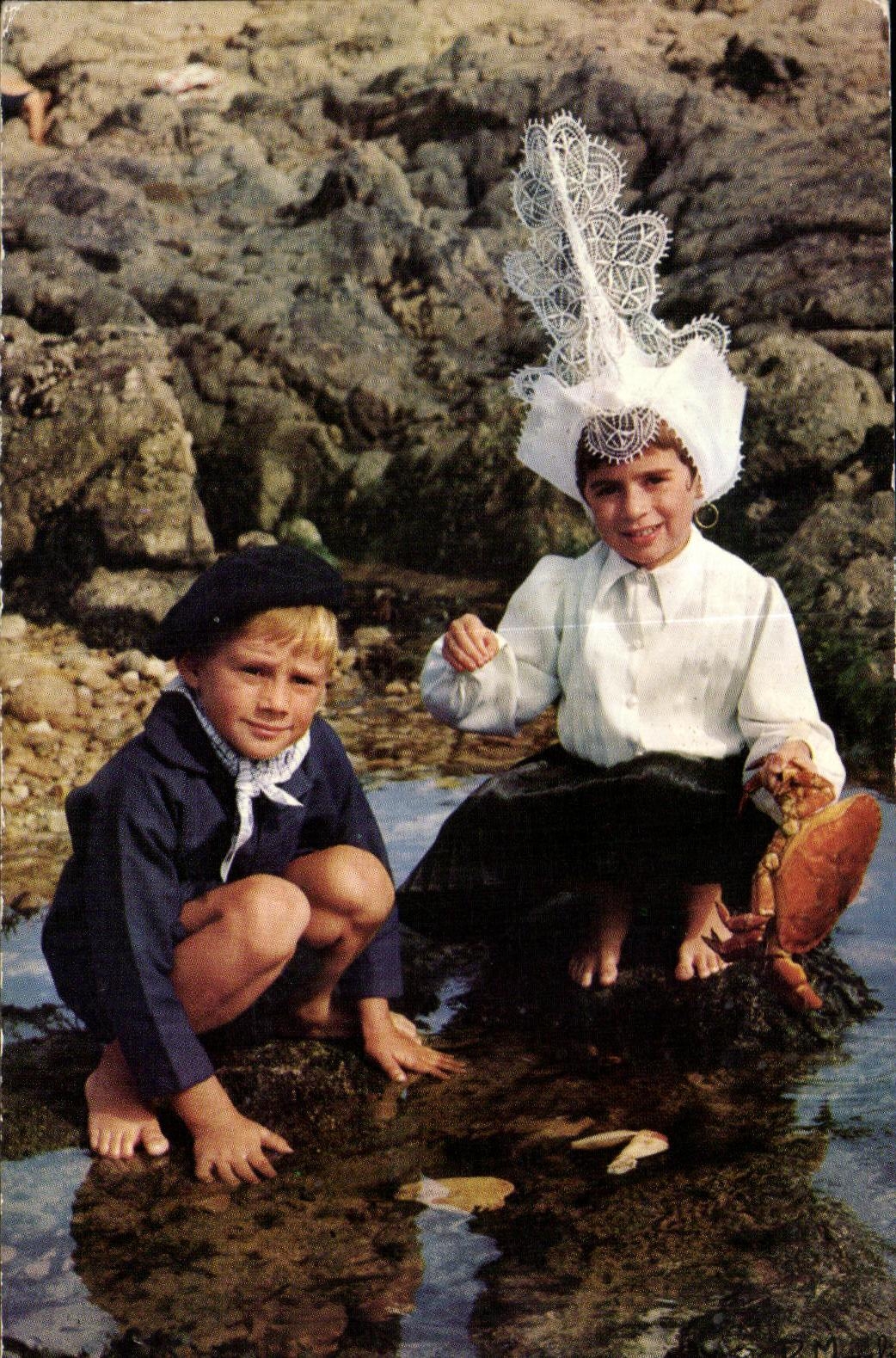 CPSM enarena el folklore enarenado Enfants de Olonne