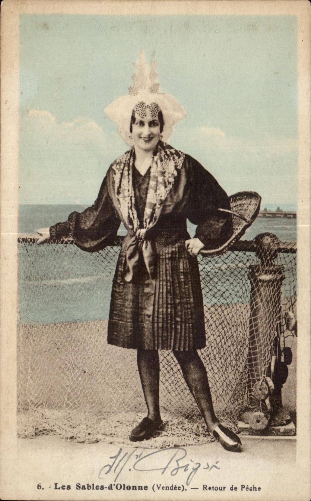 Vuelta de Olonne de las arenas de CPA del folklore del pecado