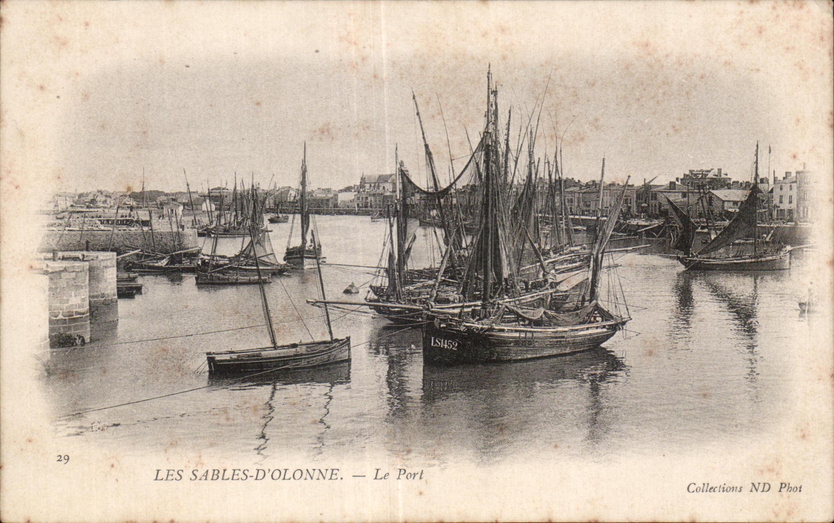 CPA sands Olonne the port Boats
