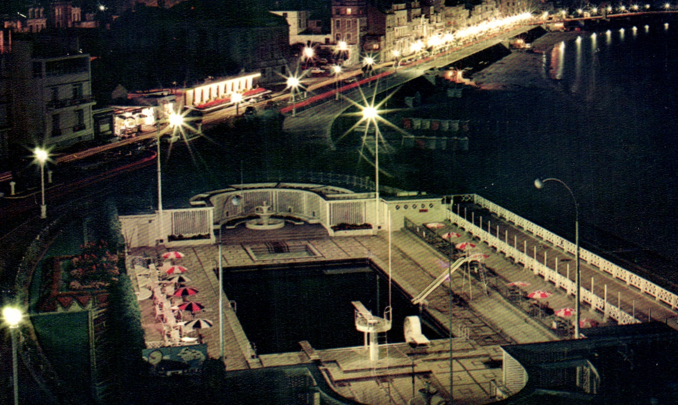 CPA sands Olonne the swimming pool and the embankment the night