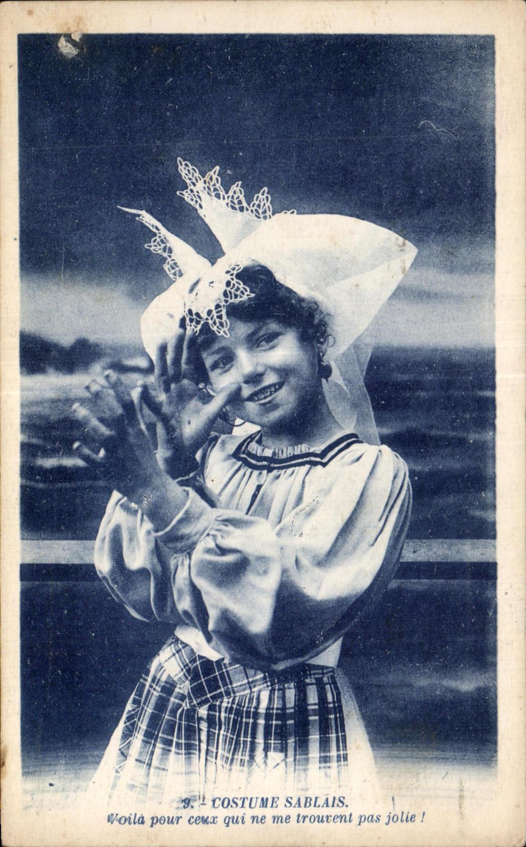 CPA Sables olonne costume sanded here are for ceki which does not find me pretty Cap Folklore costume