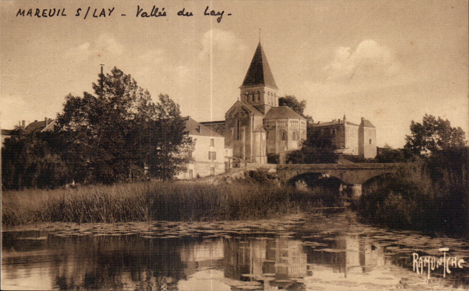 CPA Mareuil on Lay valley of the lay