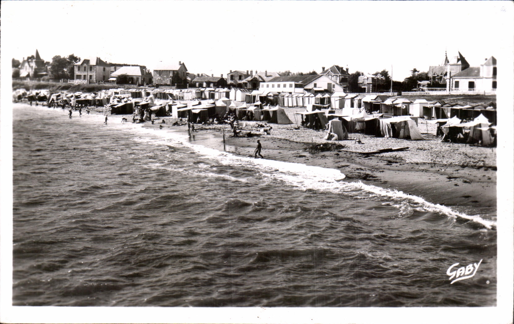 CPA Croix de Vie (Vendee) La Plage