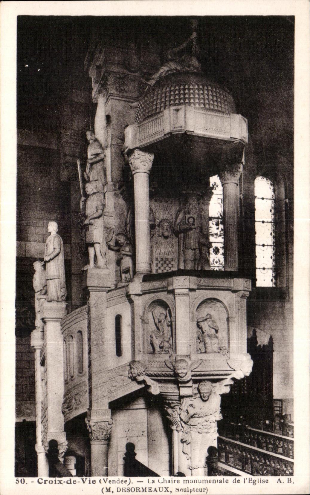 CPA Croix de Vie (Vendee) La Chaire monumentale de I Eglise