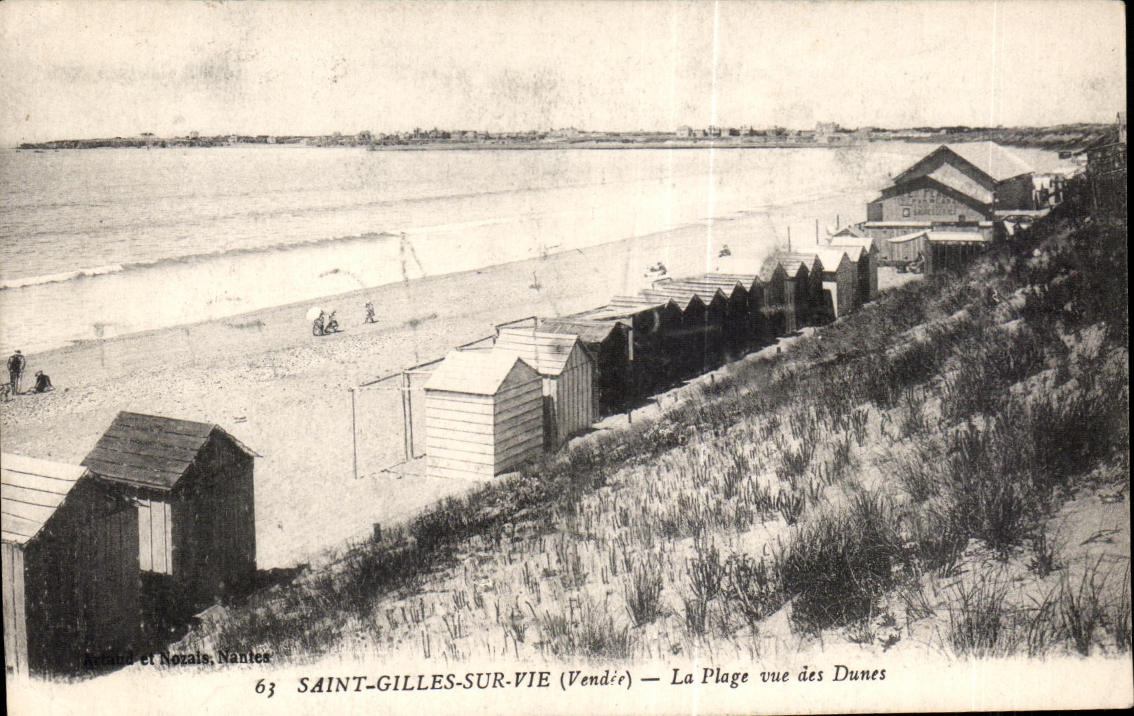 CPA Saint gilles sur vie vendee La plage vue des dunes