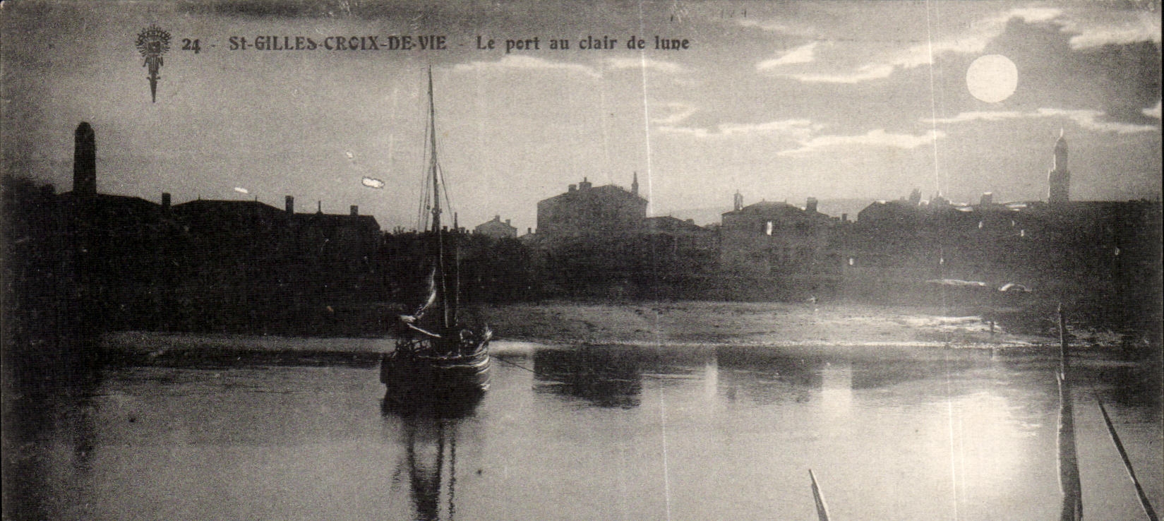 CPA St gilles crcux de vle le pert au clair de lune
