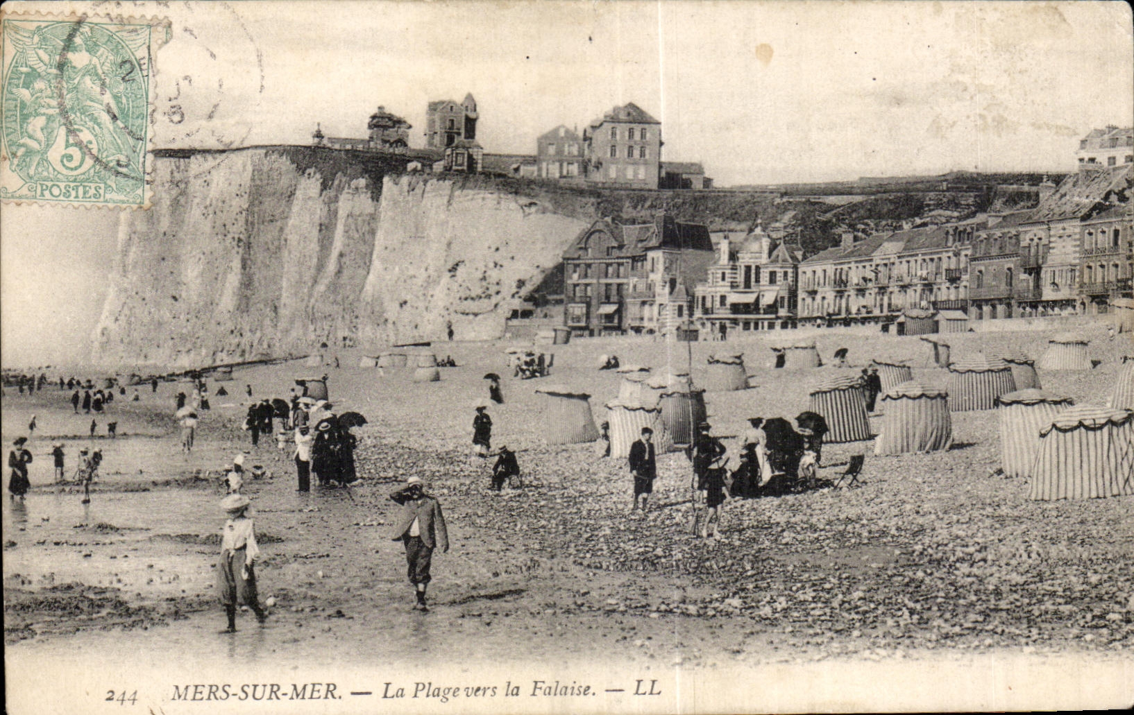 CPA Mers sur Mers La Plage vers la Falaise
