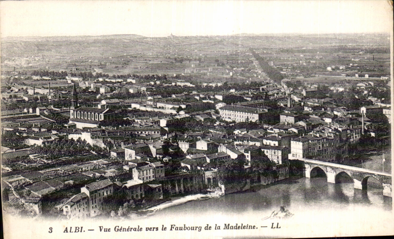 Opinion de CPA Albi hacia el suburbio de la Madeleine