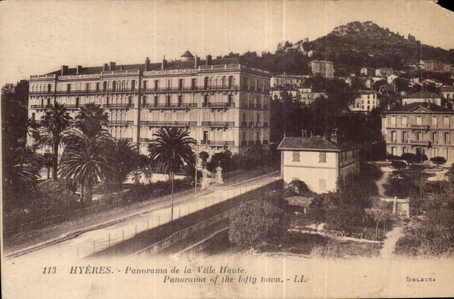 CPA Hyeres Panorama de la Ville Haute 