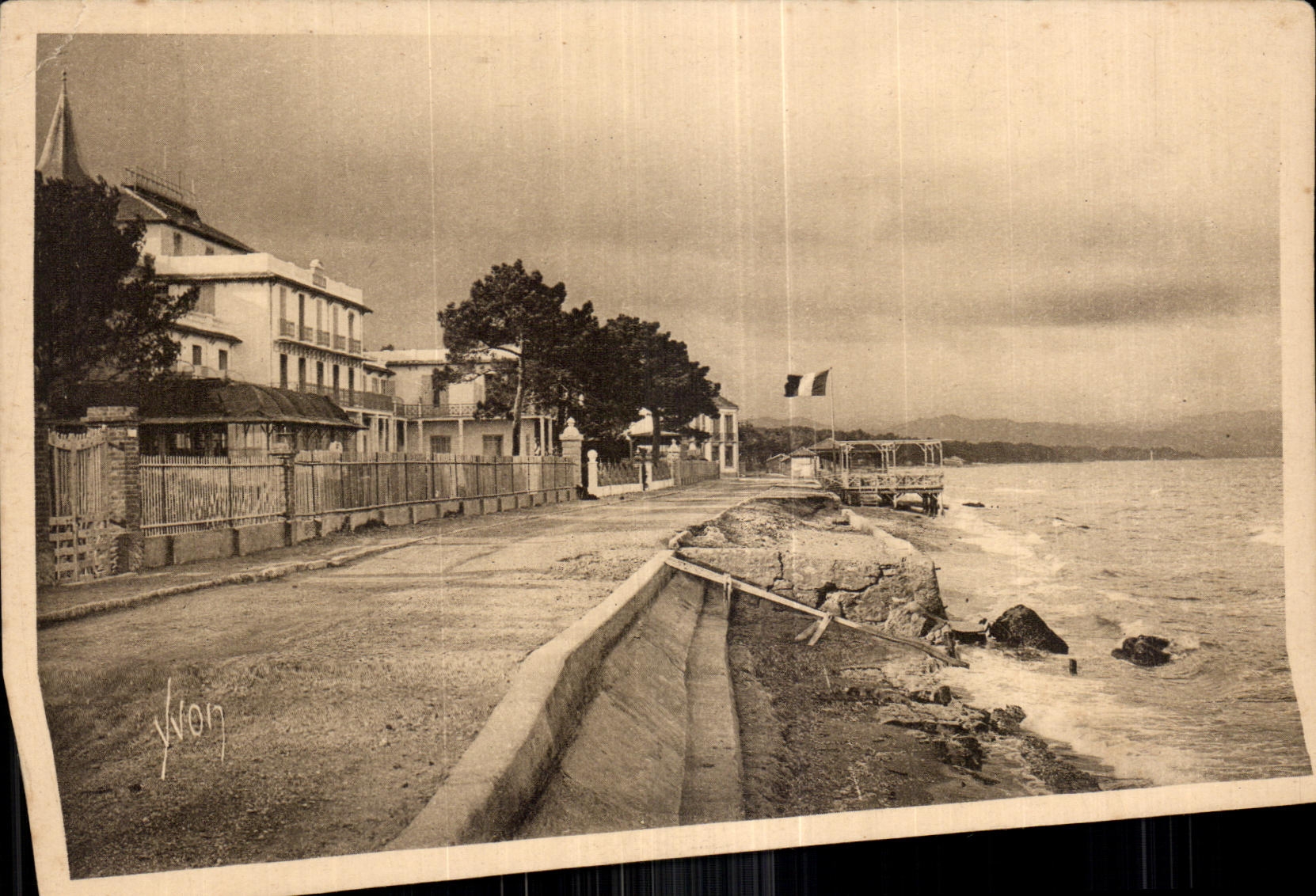 CPA La Douce France Cote d Azur Hyeres La Plage