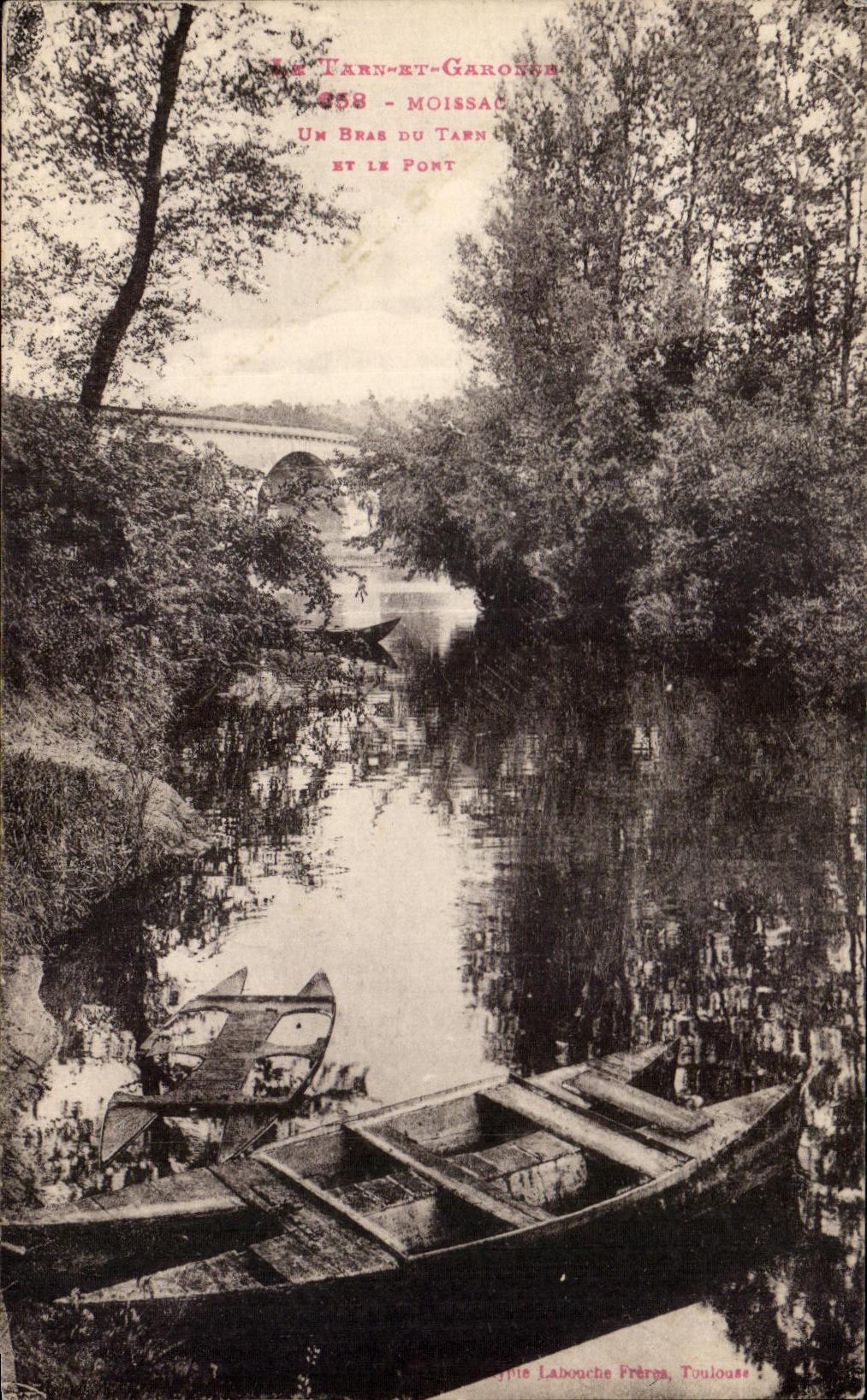 CPA Moissac an arm of the Tarn and the bridge