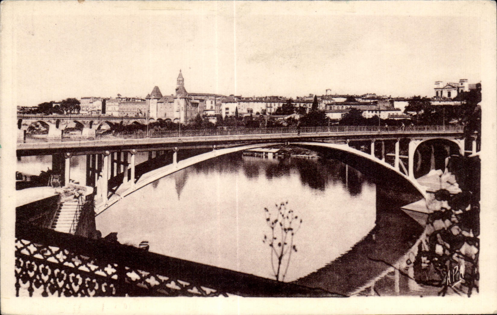 CPA el Tarn y la opinion de Garona ilustra Montauban en alta ciudad