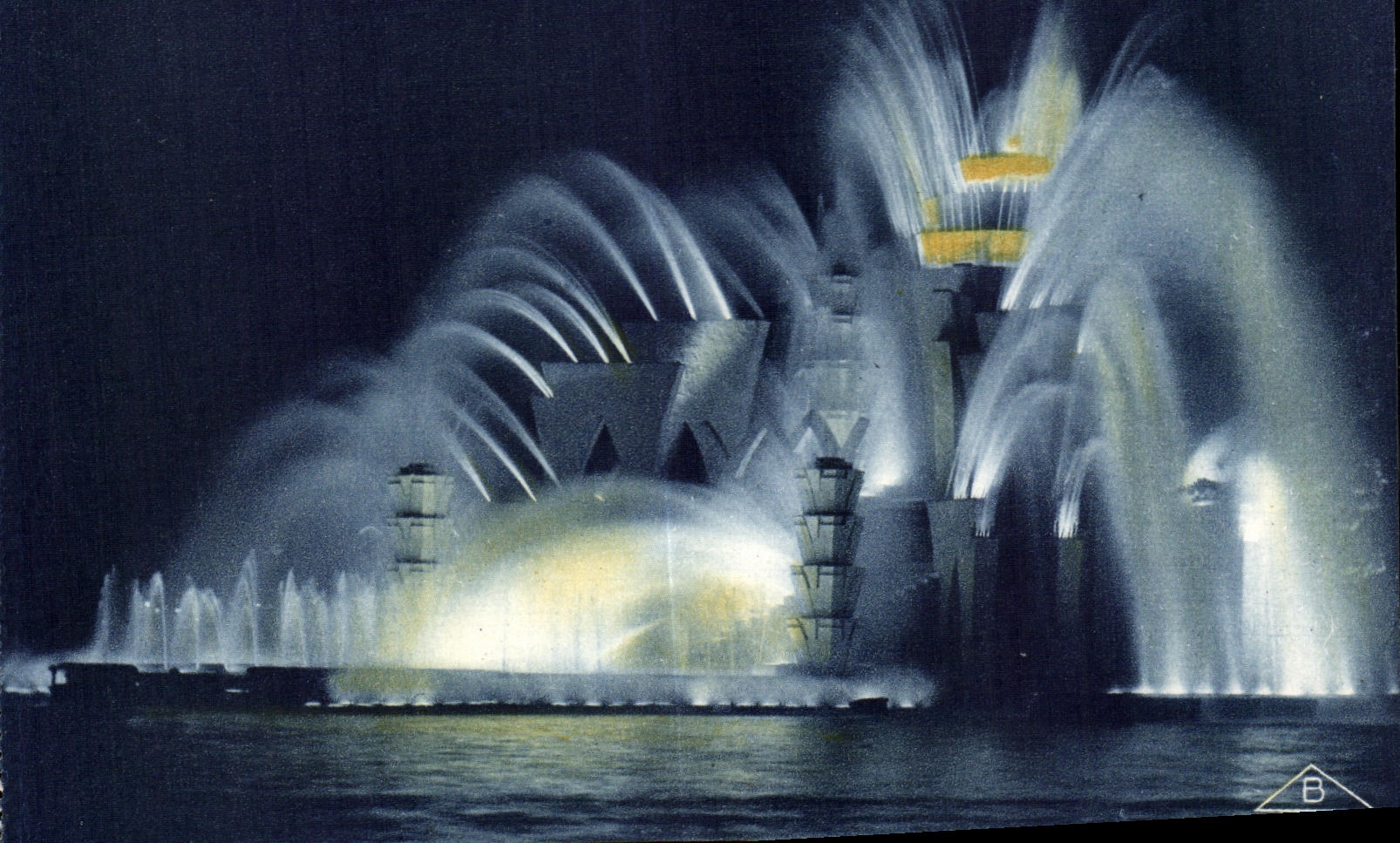 CPA Exposition Internationale de Arts Decoratifs Paris 1925 Le Theatre d Eau Vue de nuit