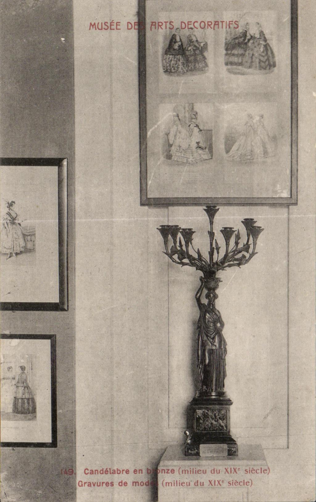 CPA Candelabre en bronze Musee des Arts decoratifs
