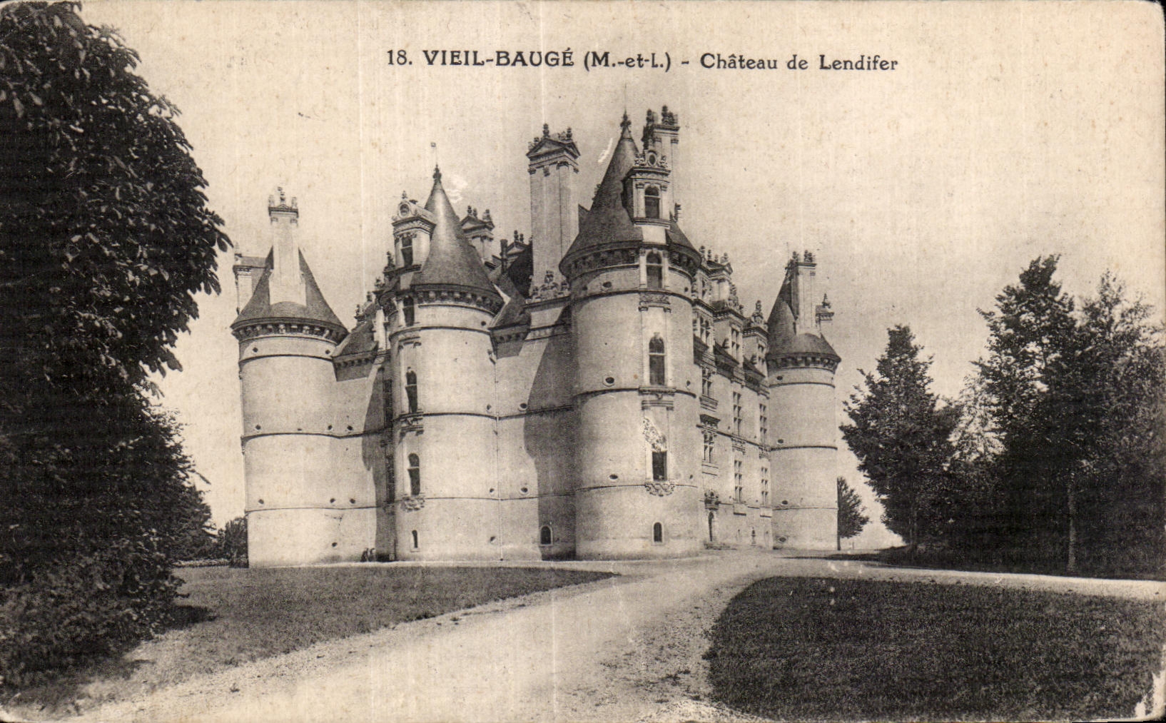 CPA Vieil Bauge chateau de Lendifer
