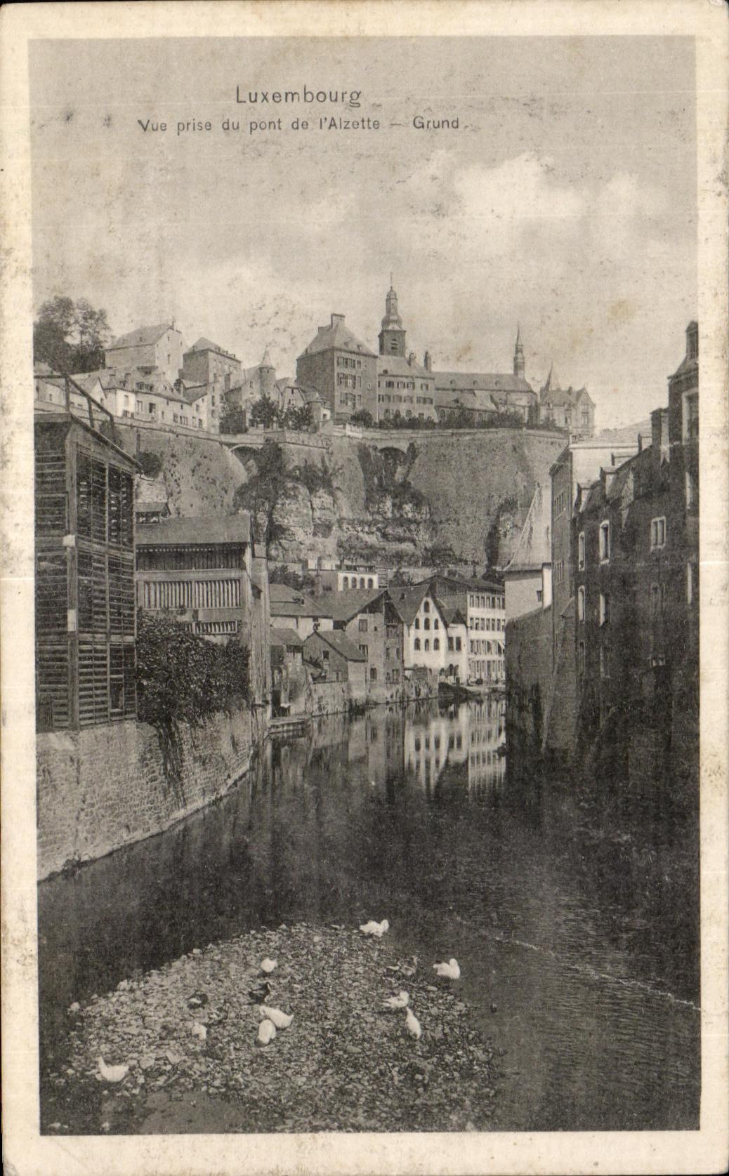 CPA Luxembourg Seen from of the bridge of I Large Alzotte