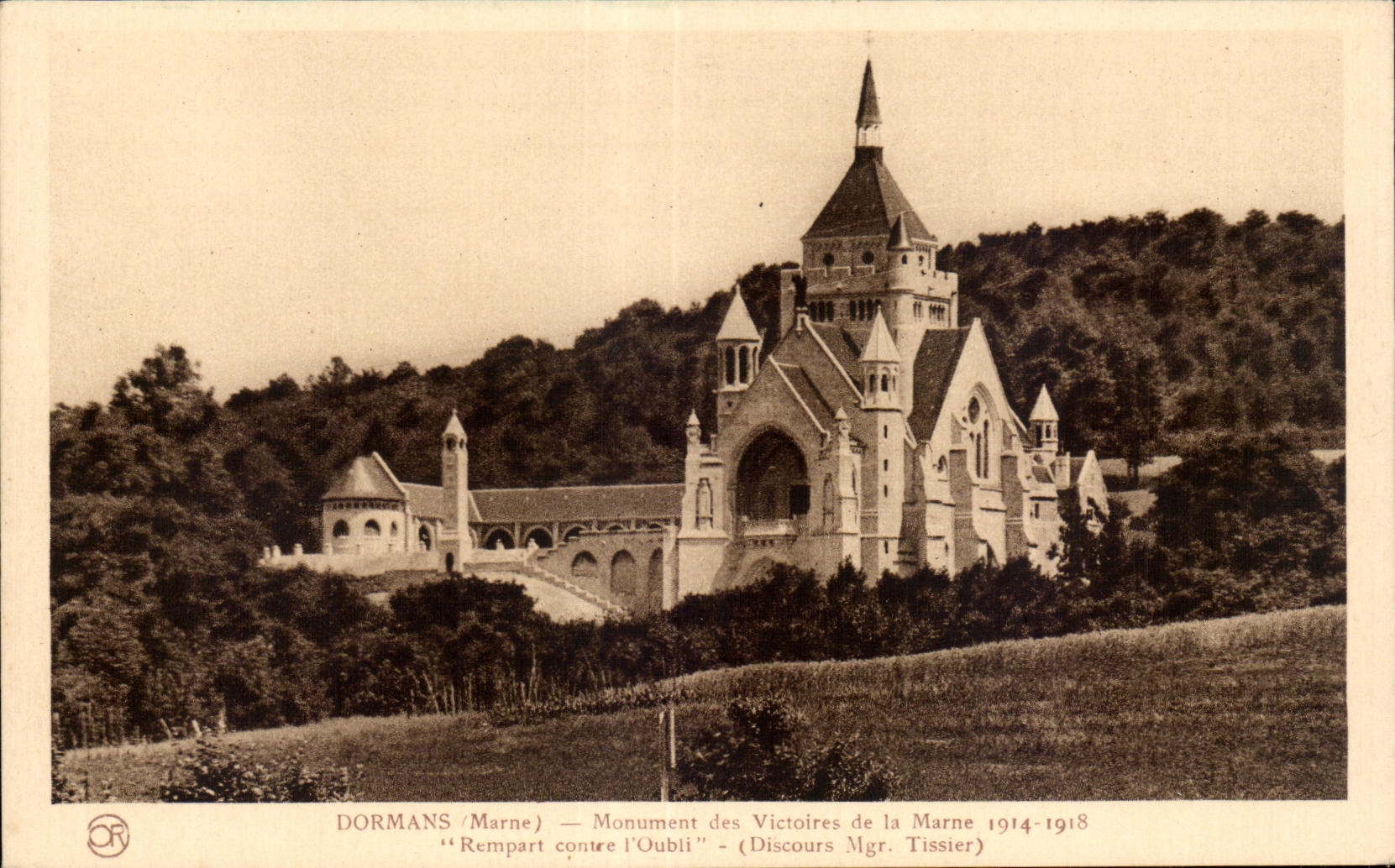 CPA Dormans (the Marne) Monument of the Victories of the Marne Rampart against Oubil