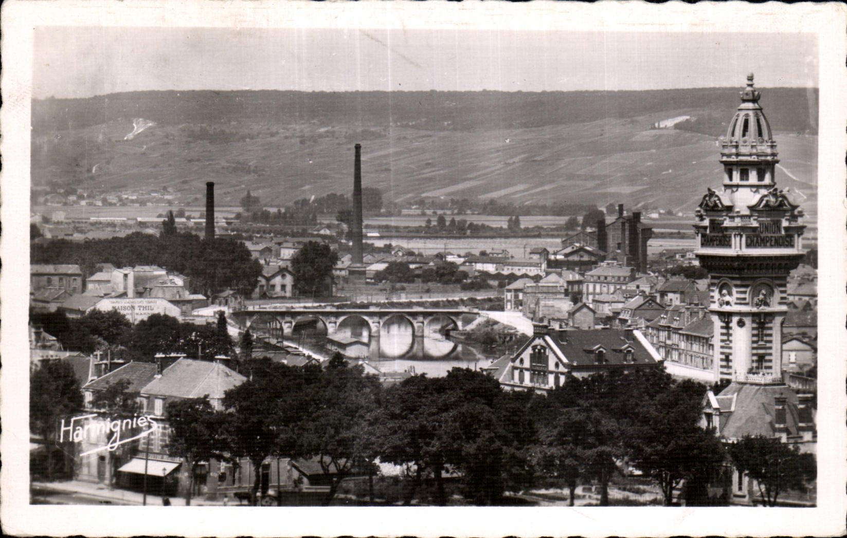 CPA Epernay (the Marne) View Tower Champagne Union the Bridge