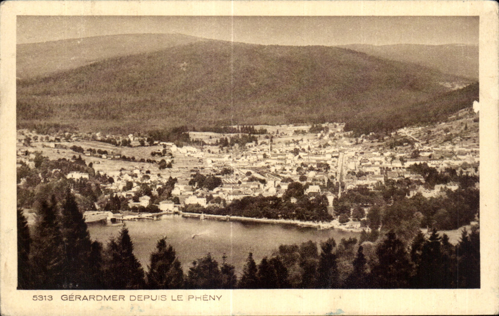 Gerardmer depuis le Pheny