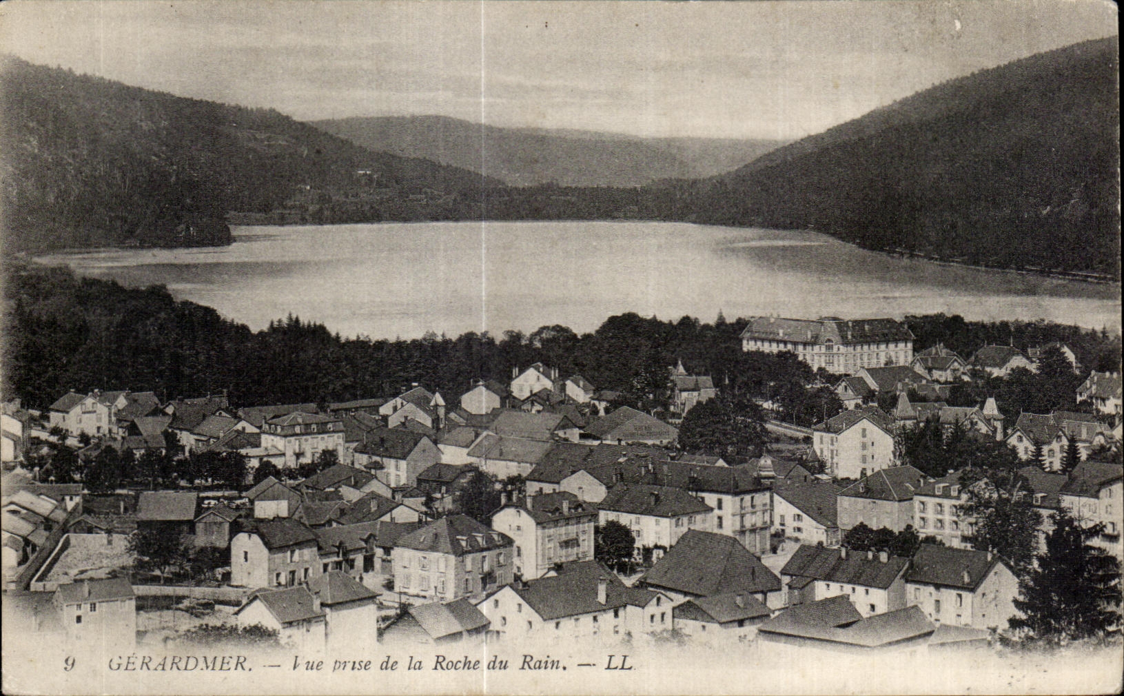 Gerardmer Seen orise of the Rock of Rain