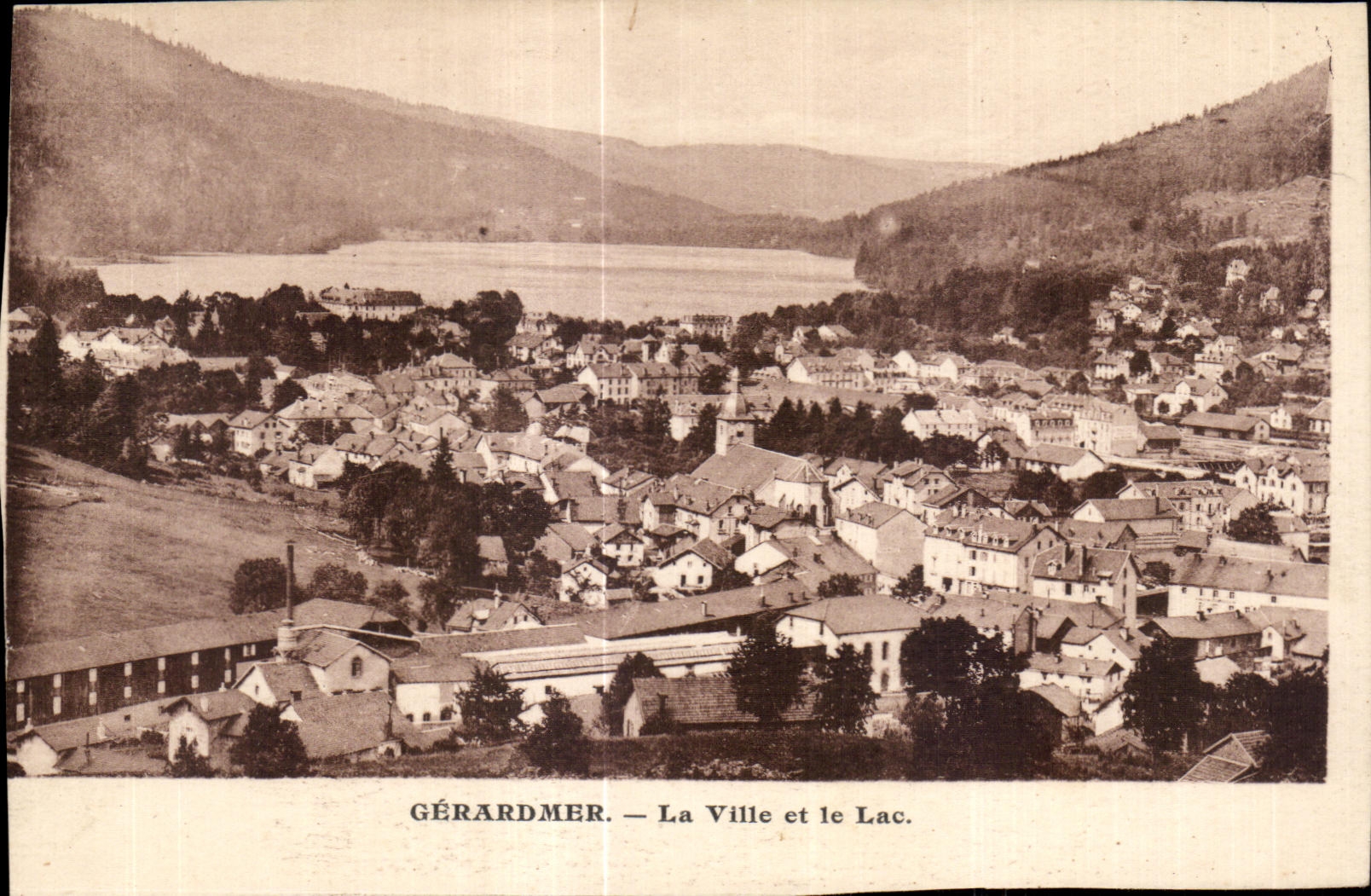 Gerardmer the City and let Lake