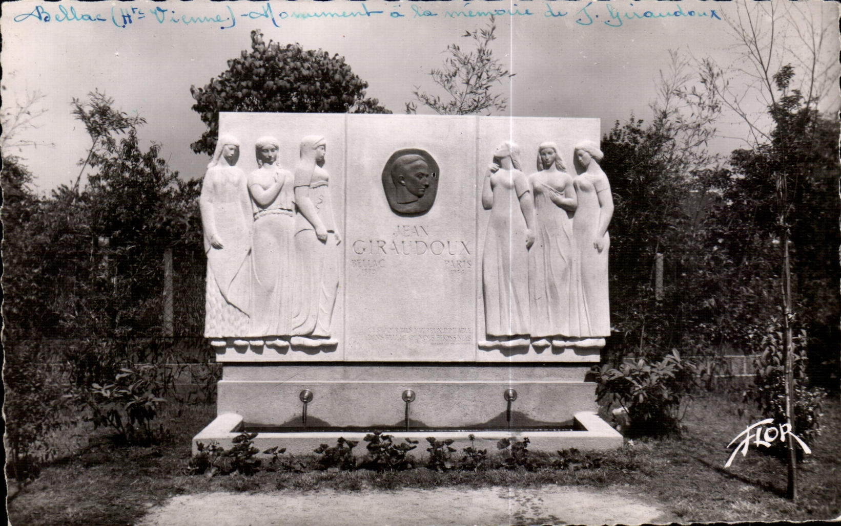 CPA Bellac (High Vienna) Monument
