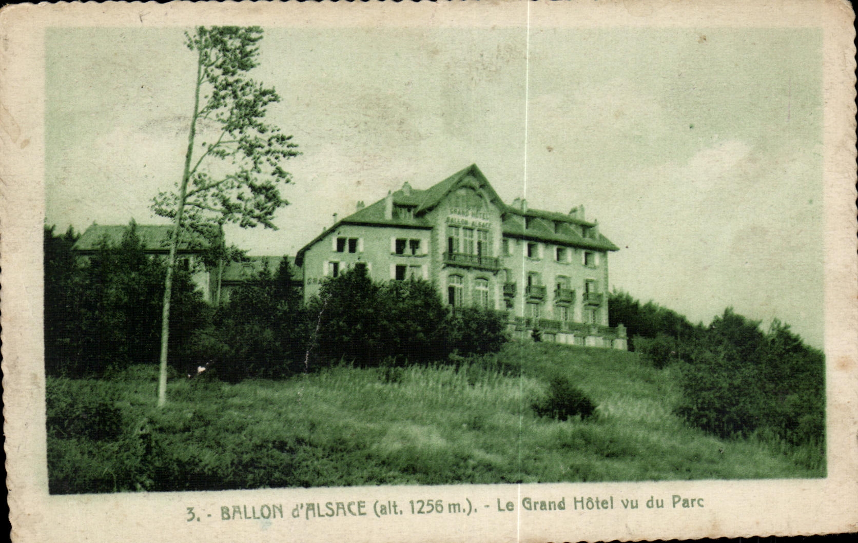 CPA Ballon d Alsace Le Grand Hotel Vu de Parc