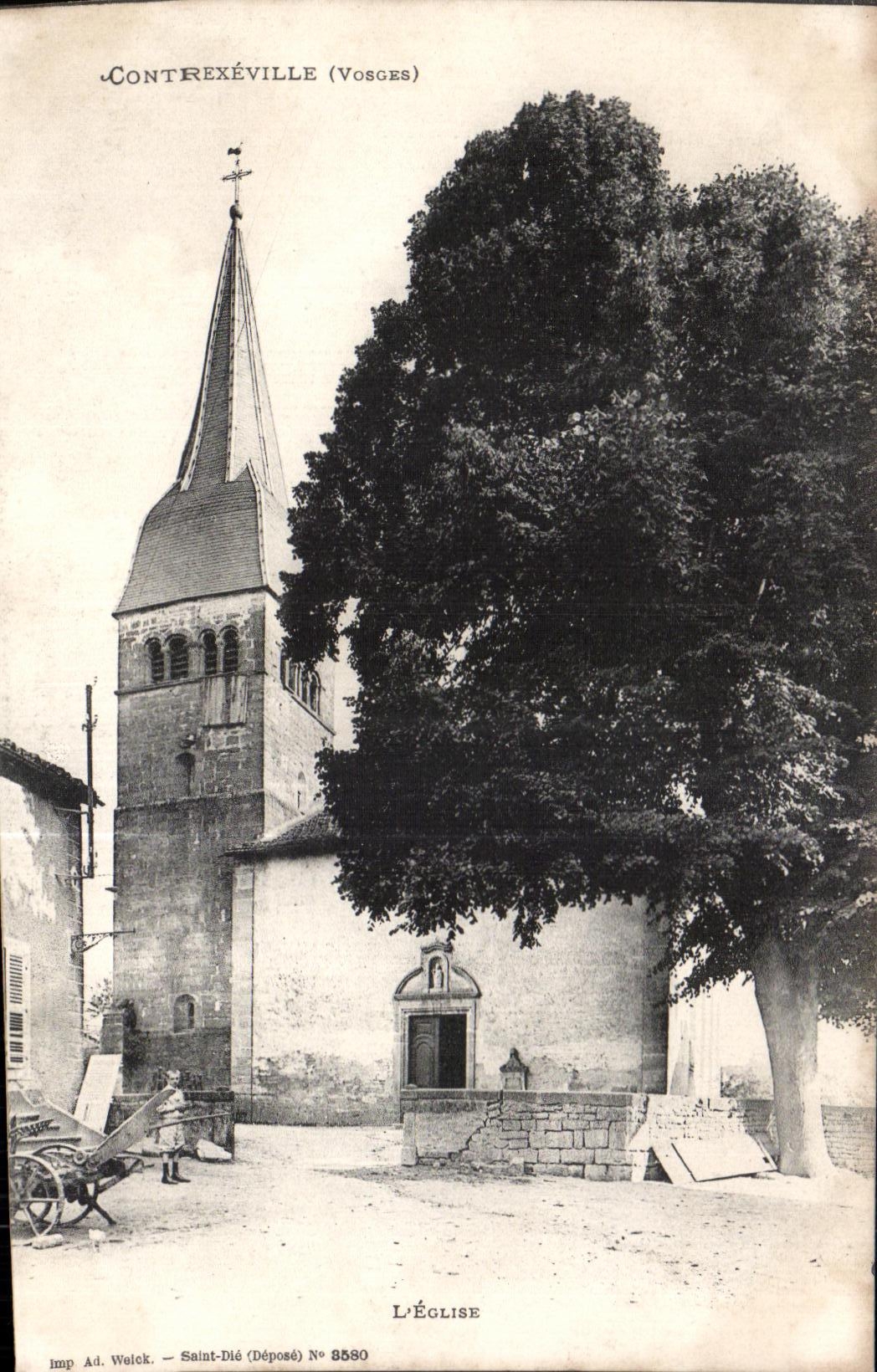 CPA Contrexeville (the Vosges) Church