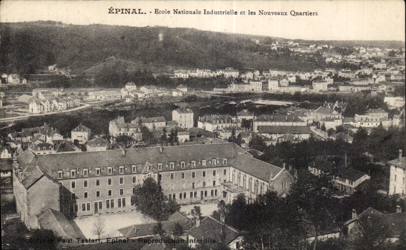 CPA Epinal Ecole Nationale Industrielle et les Nouveaux Quartiers