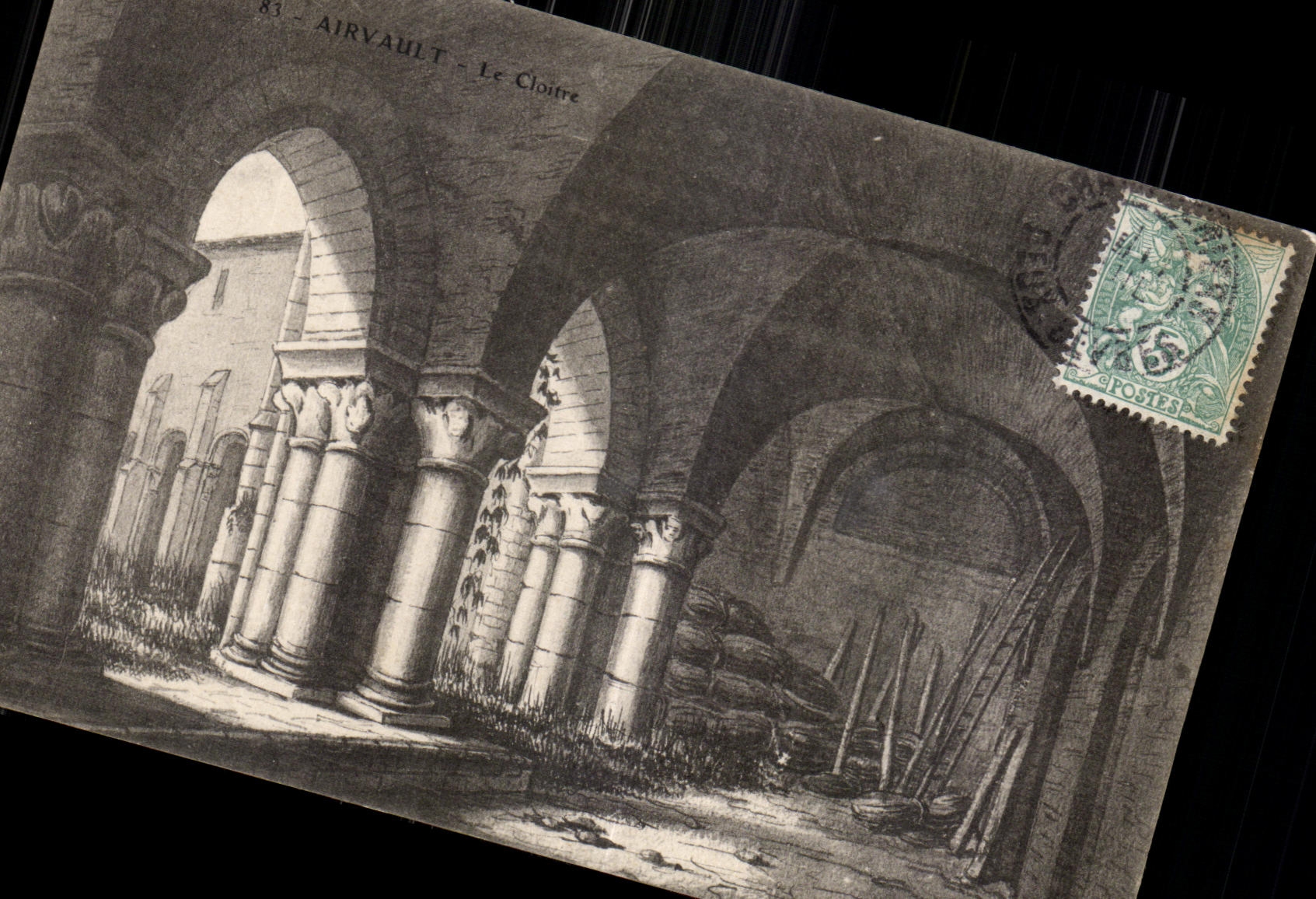 CPA Airvault the Cloister