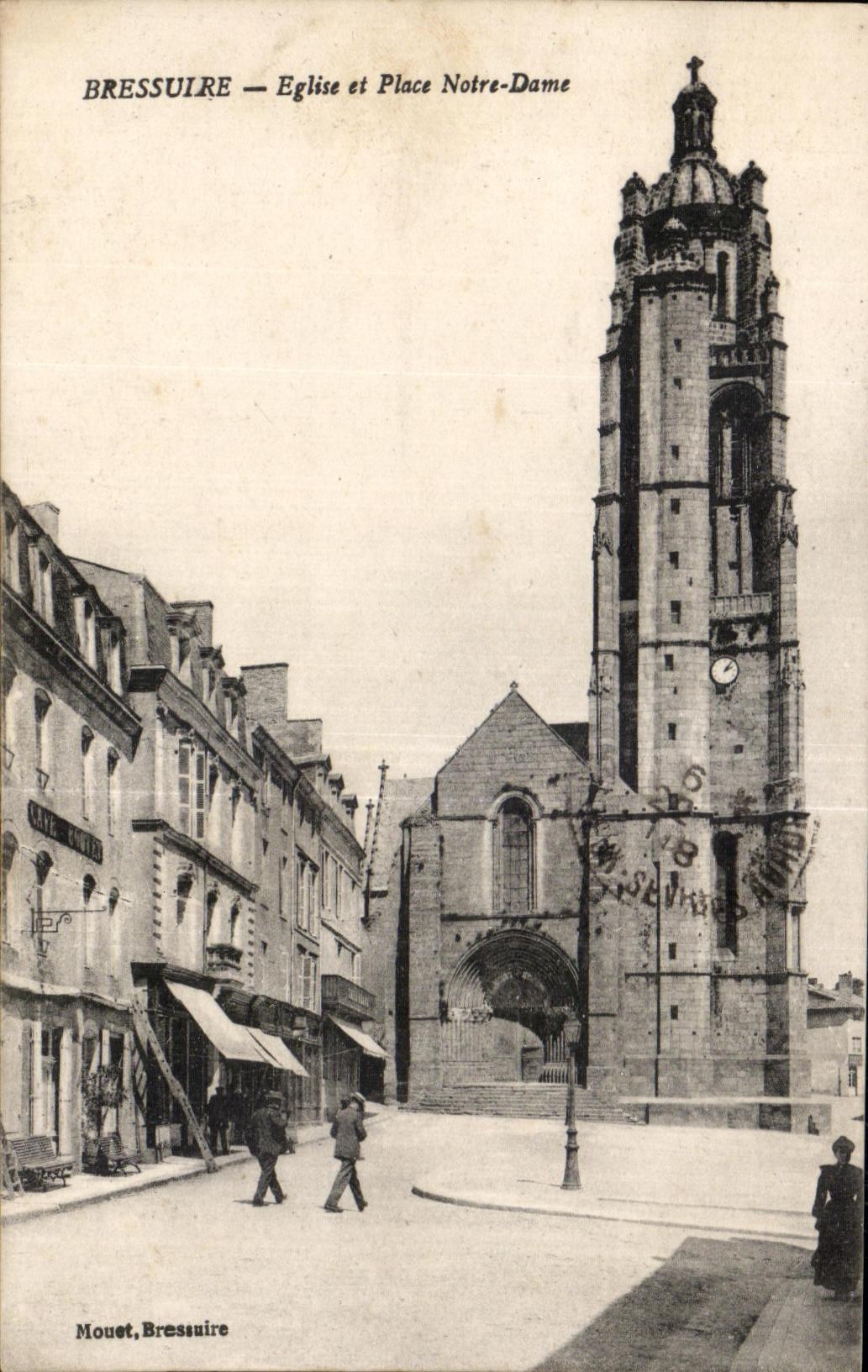 CPA Bressuire Church and Place Notre Dame
