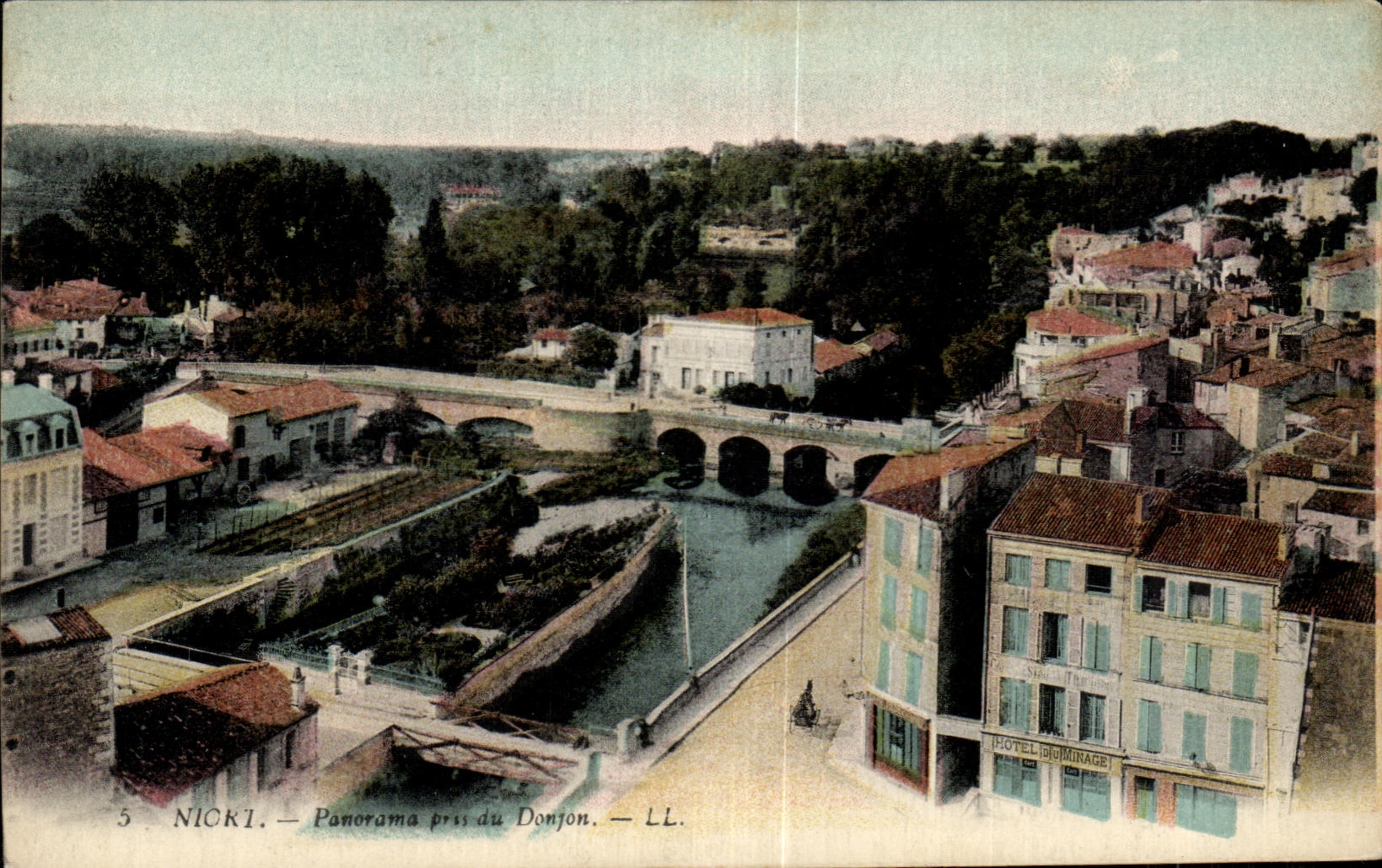 CPA Niort Panerama Close to the Keep