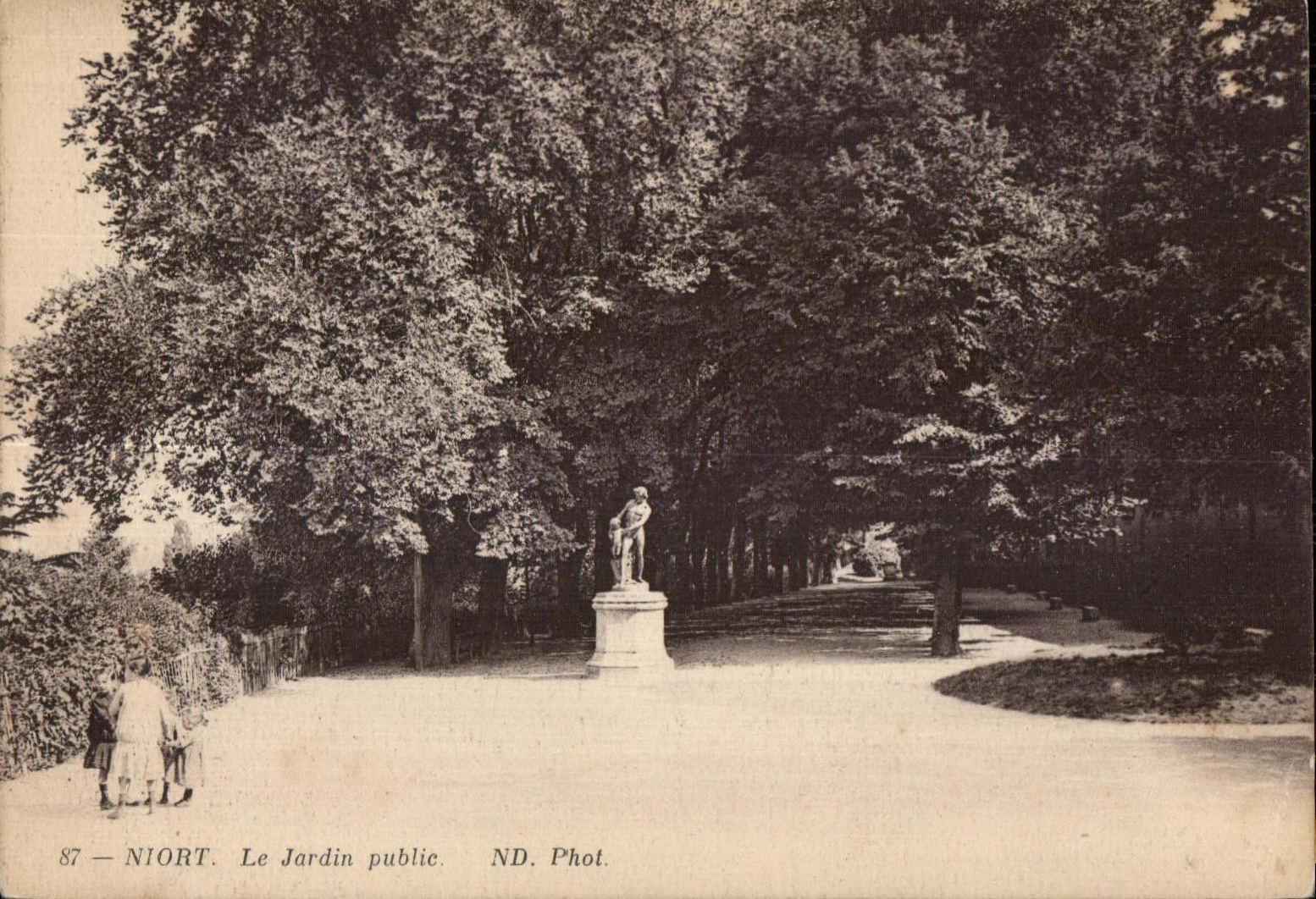 CPA Niort the Public garden