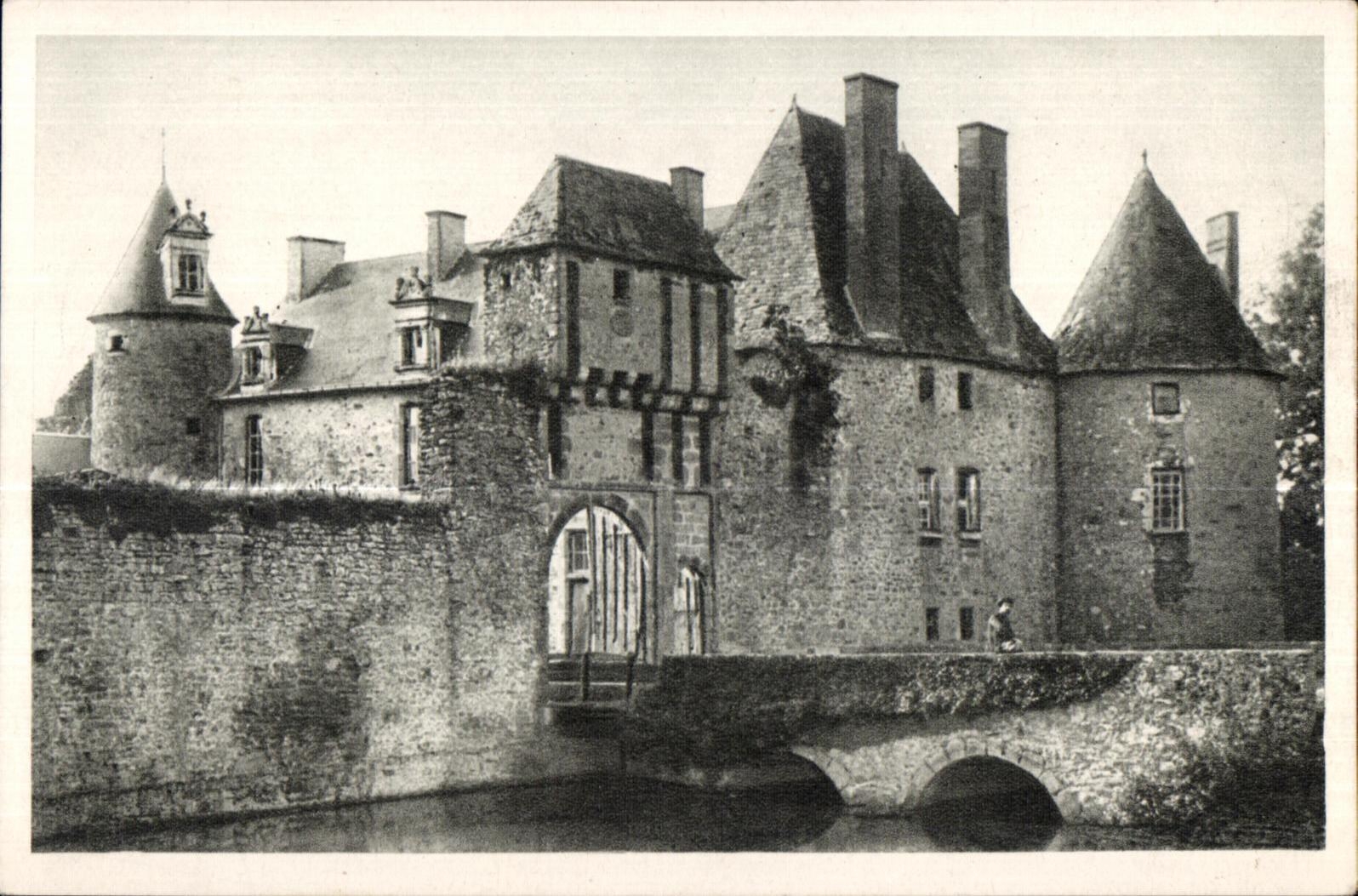CPA Beaulieu sur Parthenay Chateau de la Guyonniere