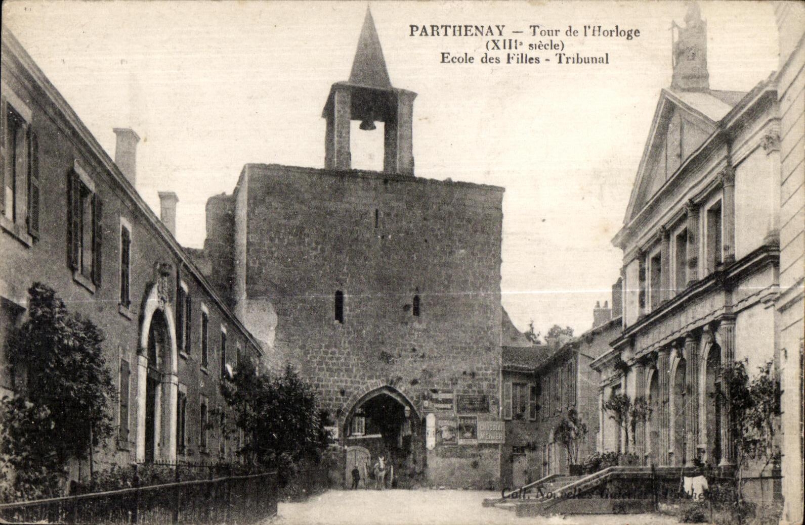 CPA Parthenay Turn of Clock School of the girls Court