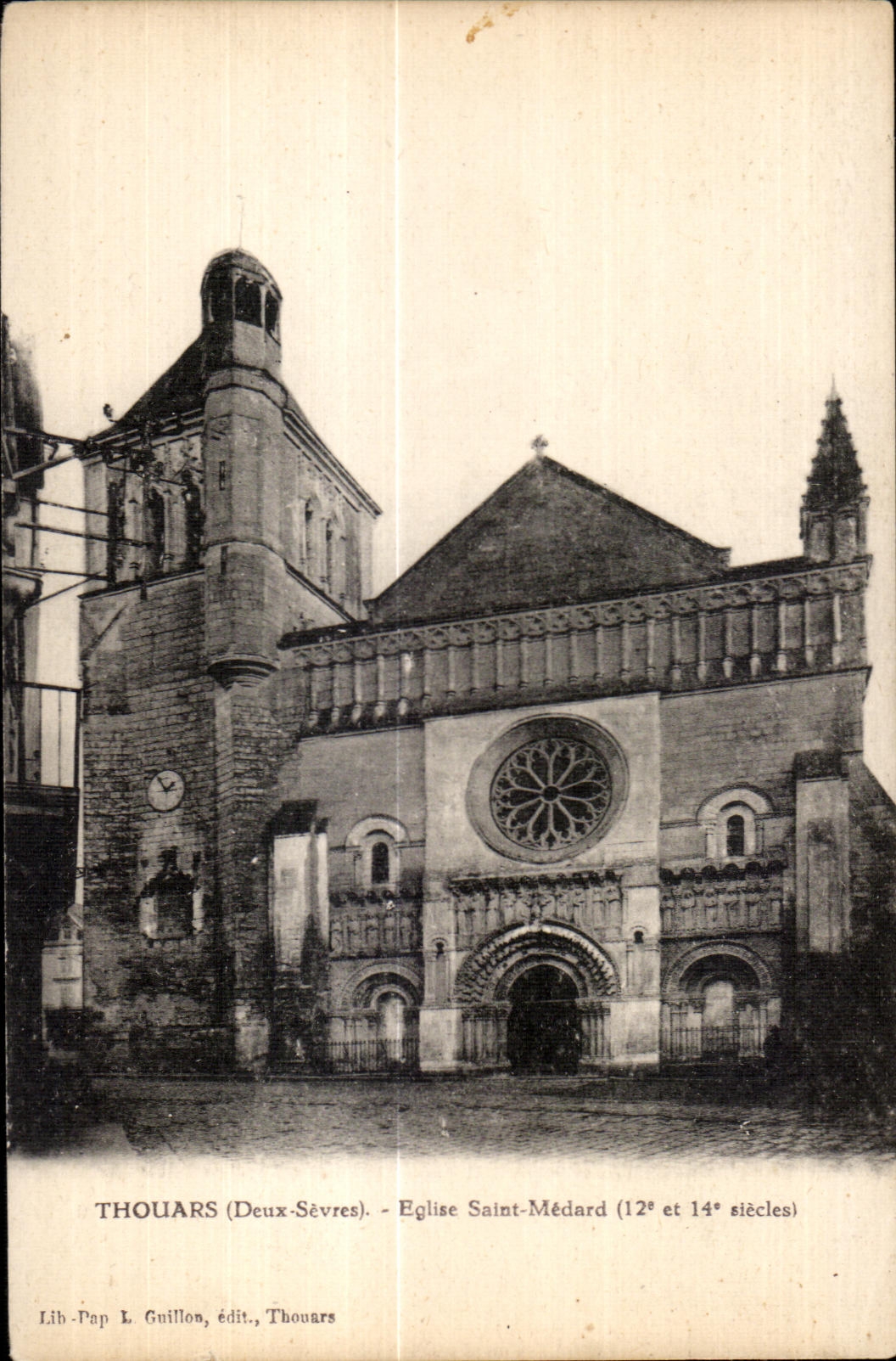 CPA Thouars Church Saint Medard