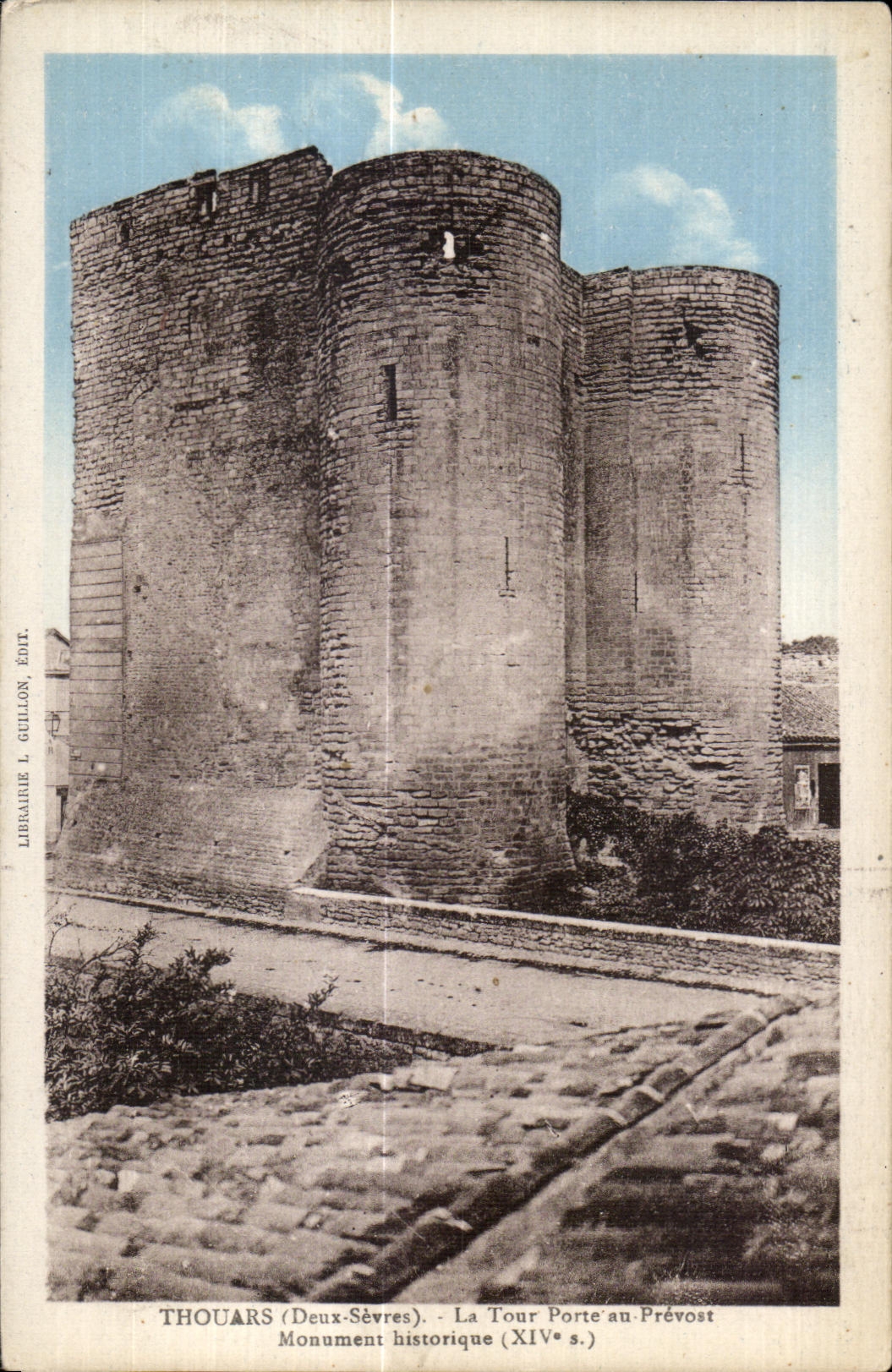 CPA Thouars the Tower Gate in Prevost