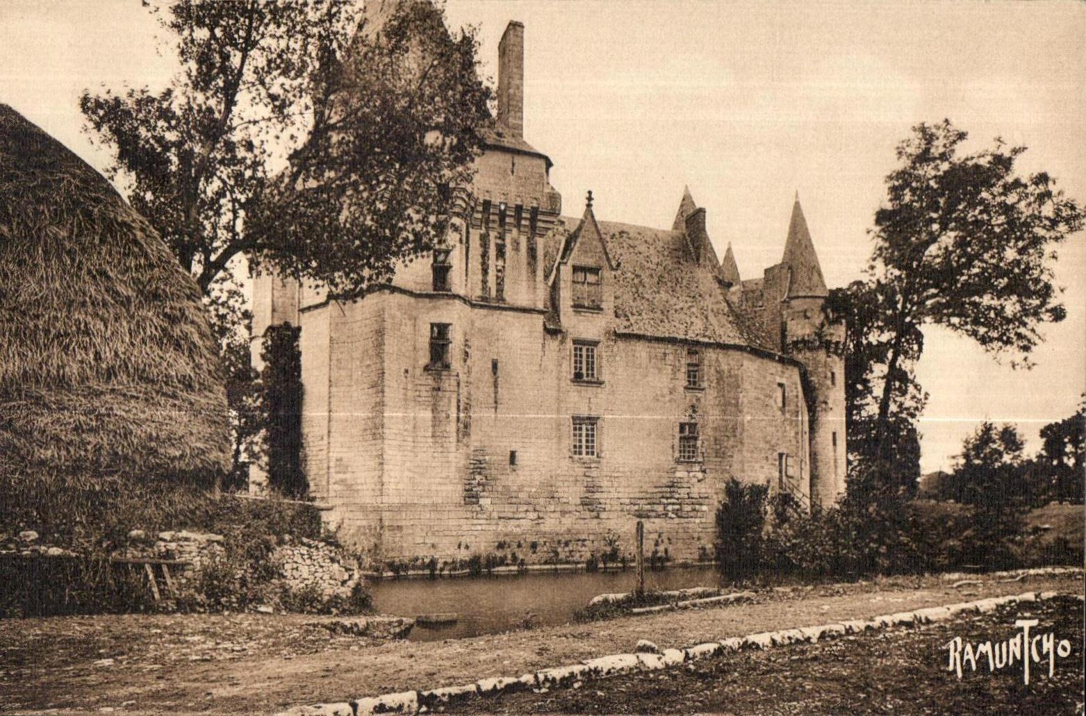 Castillo de Cherveux - CPA