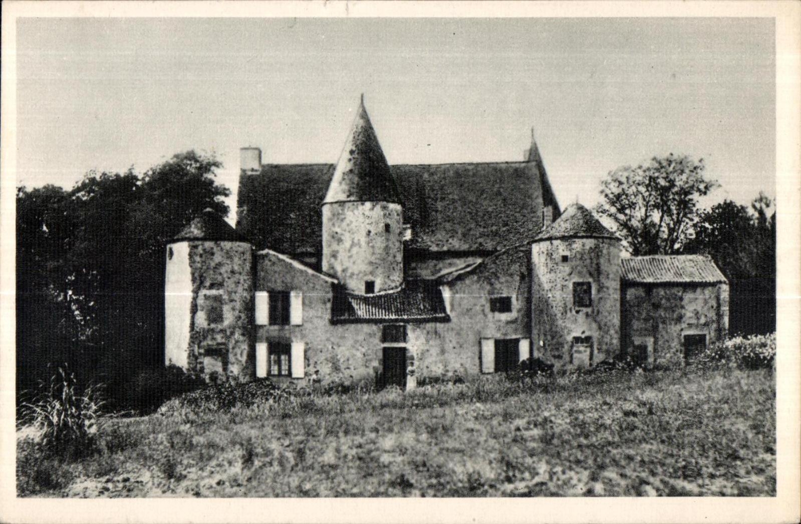 Gourge - castillo de la roca a los ninos - CPA
