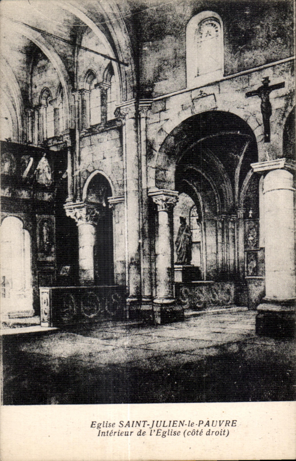 Abbeville - Church Saint Julien Poor Interior of church - CPA