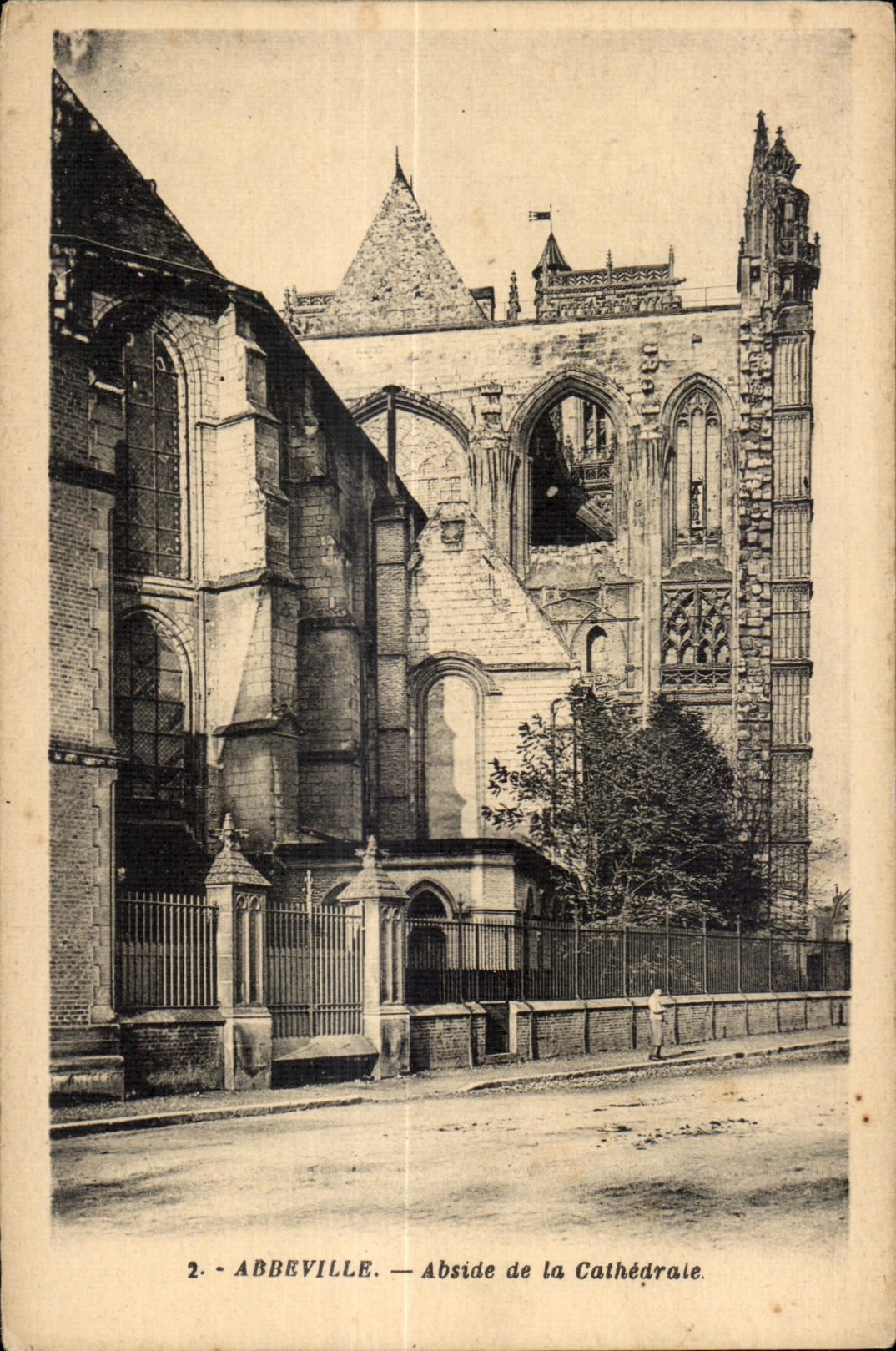 Abbeville - Apse of the Cathedral - CPA