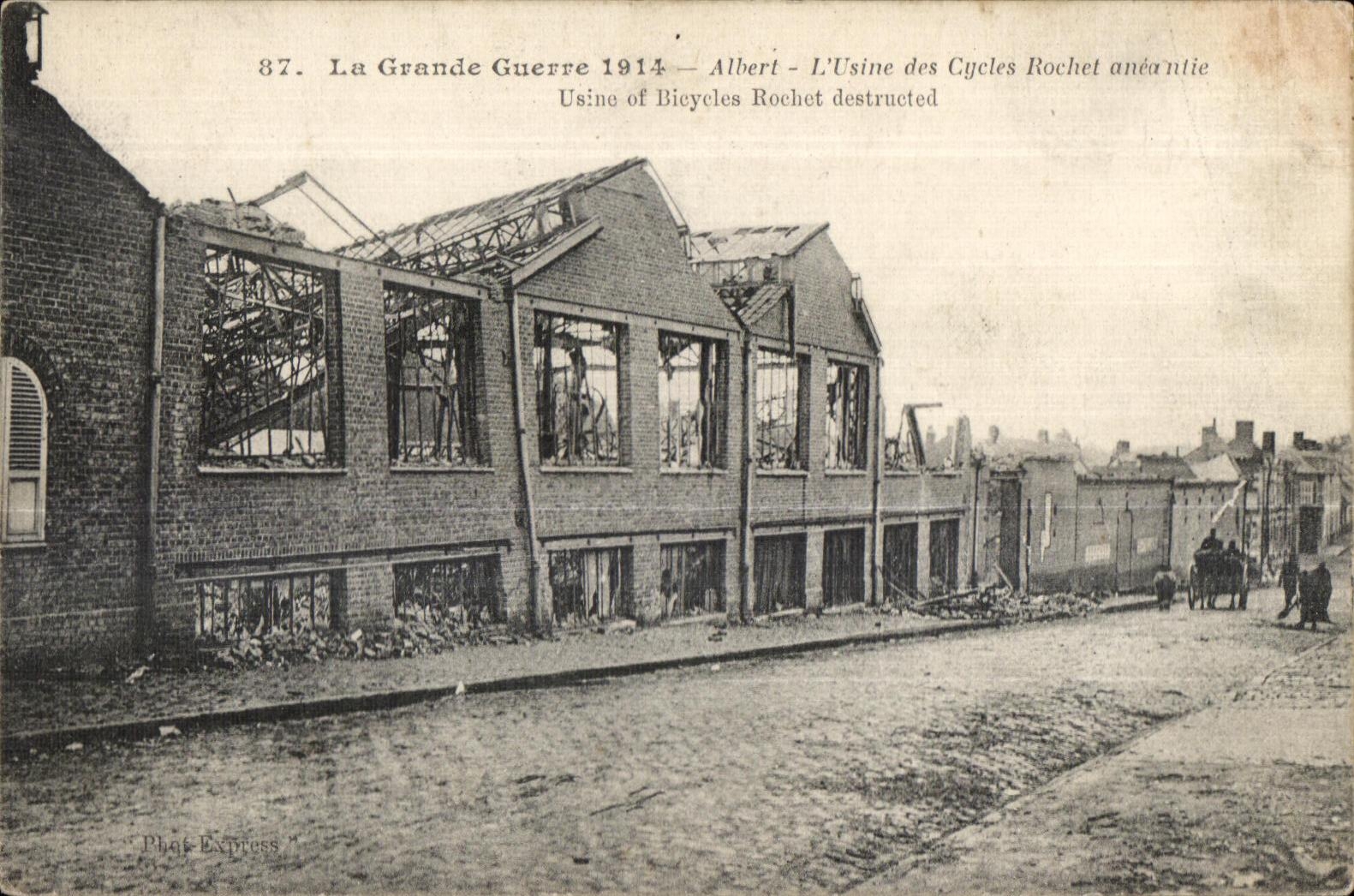 CPA La Grande Guerre 1914 Albert L usine des cycles Rochet Velo Cyclisme Cycle Militaria 