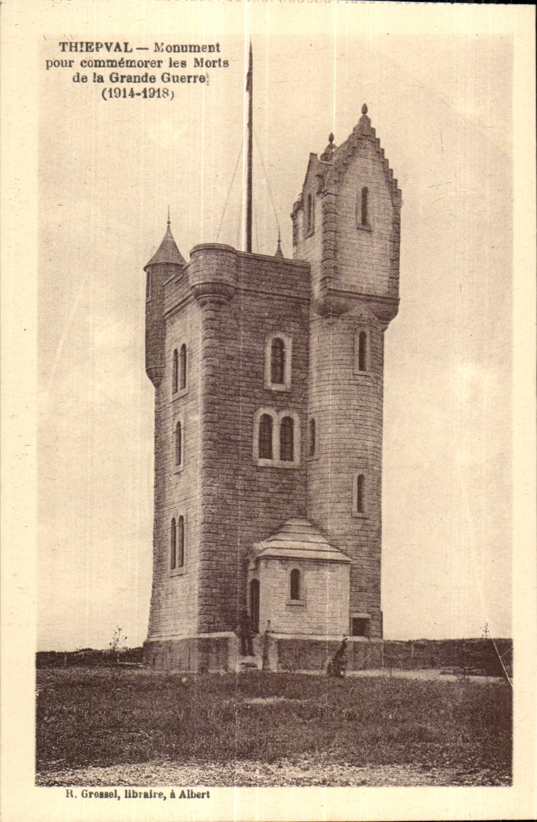 CPA Thiepval Monument to commemorate Deaths of the Great War