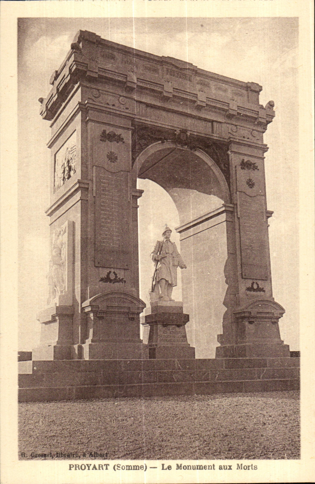 CPA Proyart Summons the War memorial