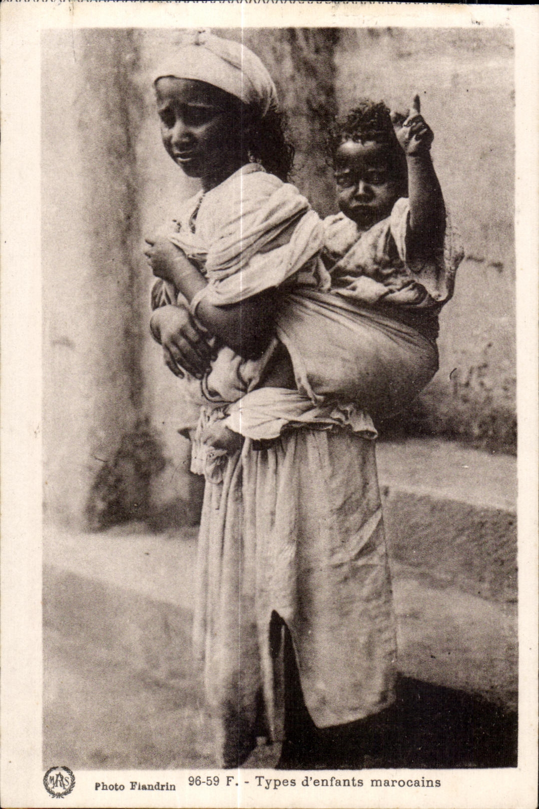 CPA Marruecos mecanografia a ninos marroquies