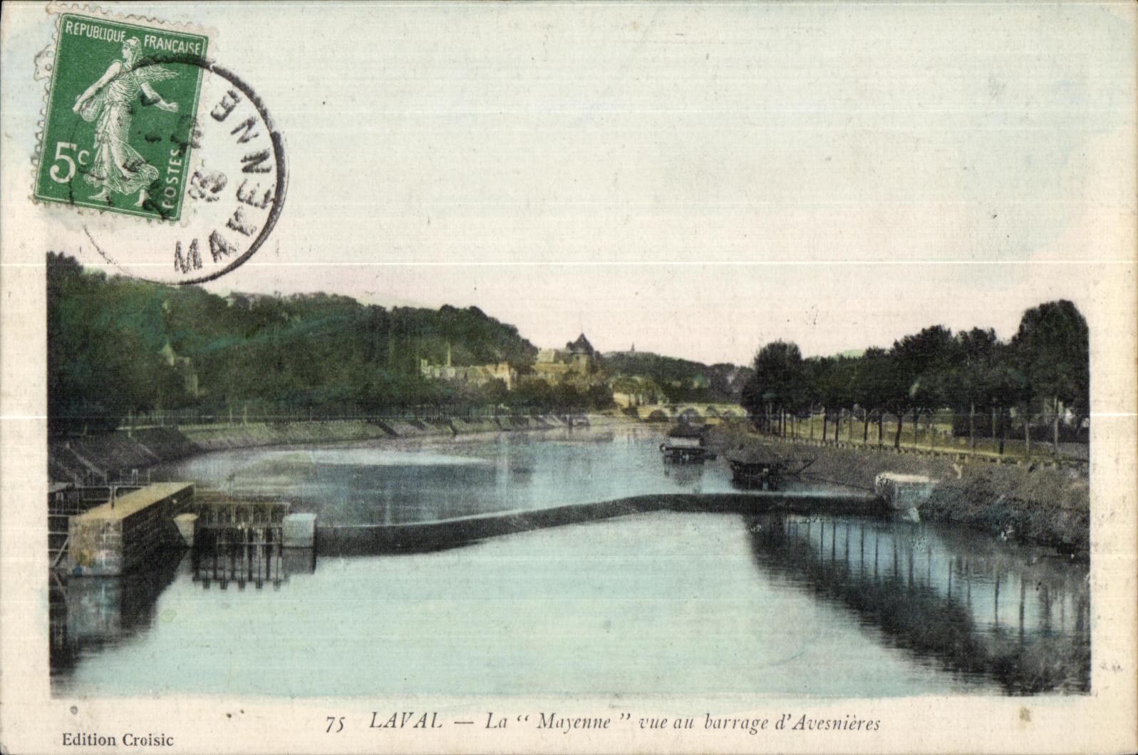 CPA Laval Mayenne vista con el Avesnieres de detencion