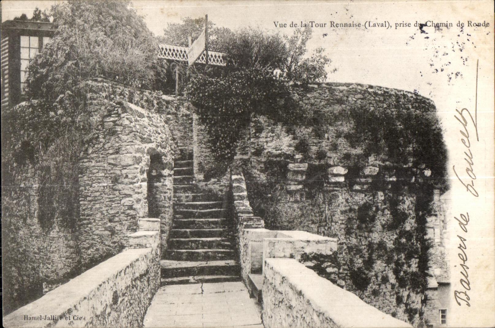 CPA Laval visto de la torre de Rennes tomada de la manera cubierta